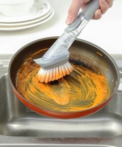 The liquid washing pot brush